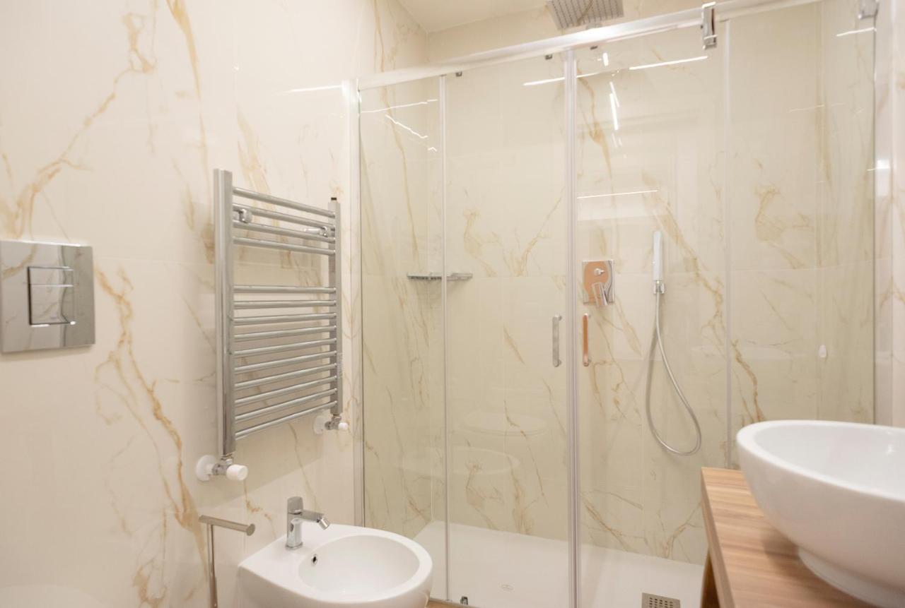 Toledo3 Hotel Naples Luaran gambar