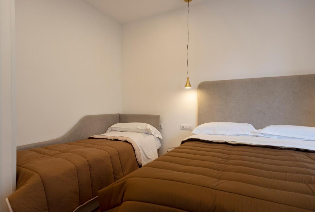 Toledo3 Hotel Naples Luaran gambar