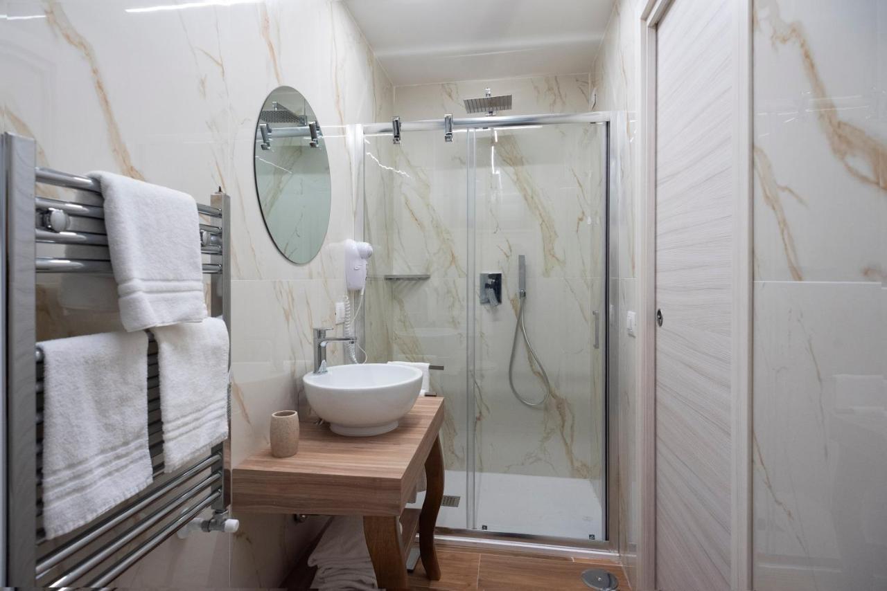Toledo3 Hotel Naples Luaran gambar